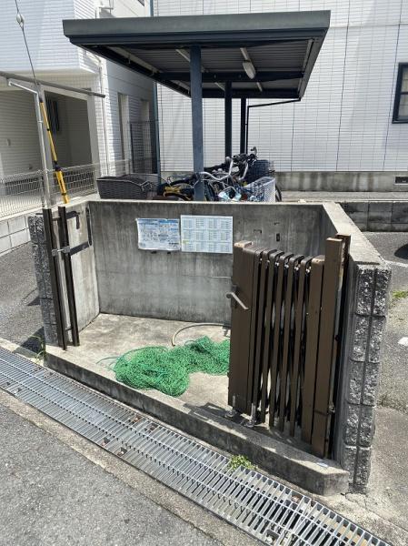 寝屋川市大利元町のアパート