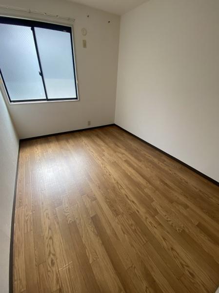 寝屋川市大利元町のアパート