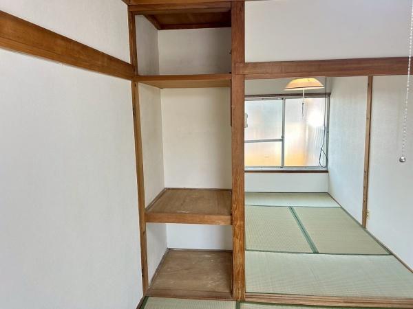 寝屋川市木田元宮２丁目のテラスハウス