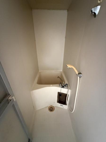 寝屋川市萱島東２丁目のハイツ