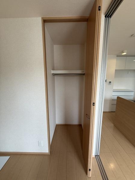 四條畷市中野本町のアパート