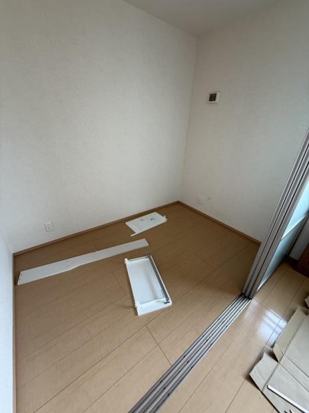 四條畷市中野本町のアパート