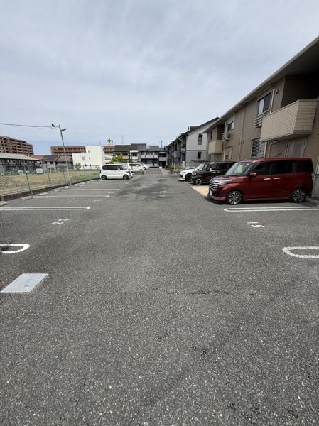 四條畷市中野本町のアパート