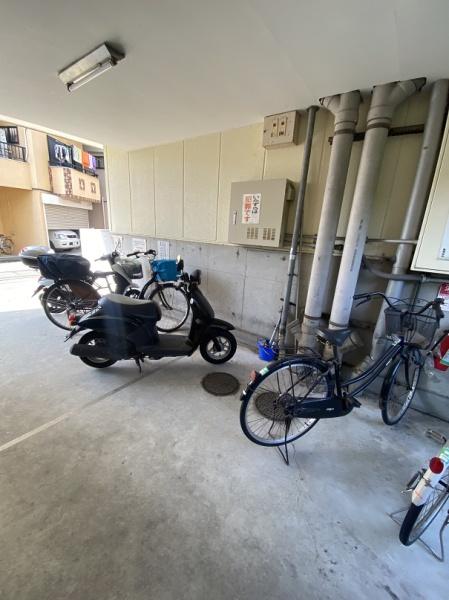 寝屋川市寿町のマンション