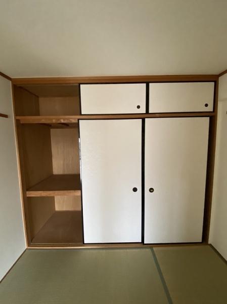 寝屋川市東神田町のマンション