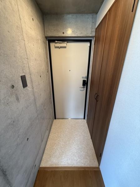 寝屋川市本町のマンション