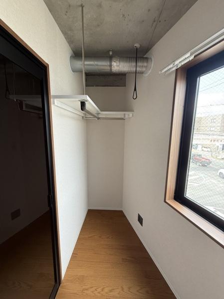 寝屋川市本町のマンション