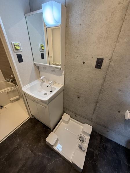 寝屋川市本町のマンション