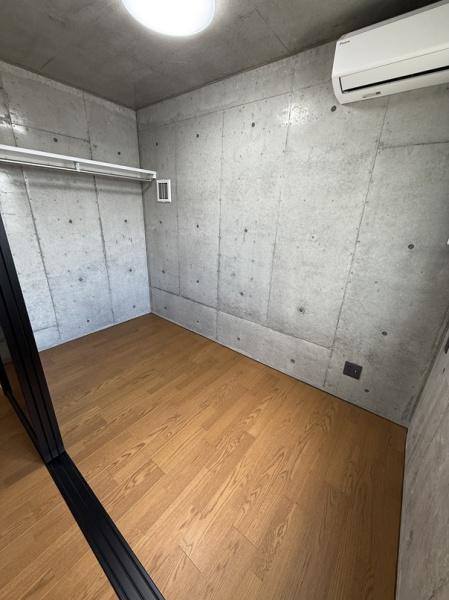 寝屋川市本町のマンション