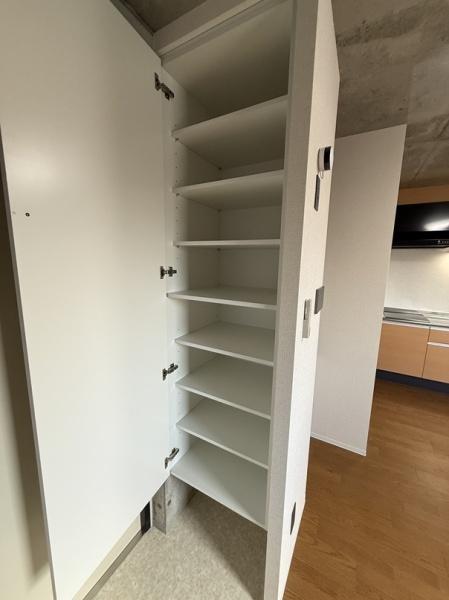 寝屋川市本町のマンション