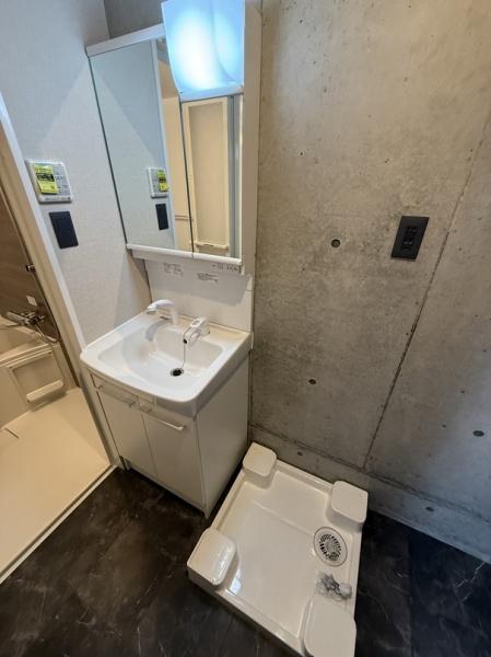 寝屋川市本町のマンション