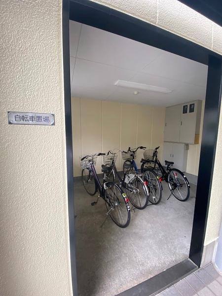 寝屋川市萱島本町のマンション