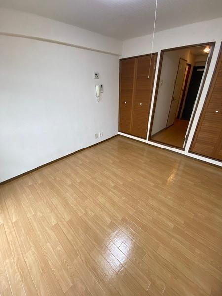 寝屋川市萱島本町のマンション