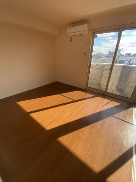 守口市八雲西町２丁目のアパート