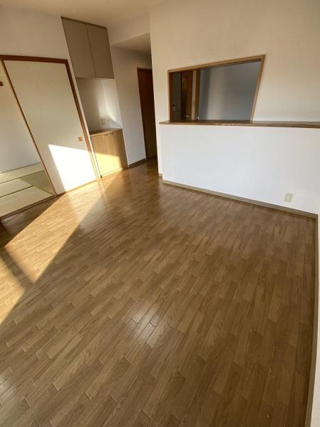 寝屋川市萱島南町のマンション