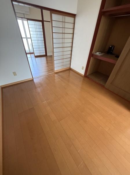 岡野マンション