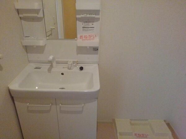 寝屋川市上神田１丁目のアパート