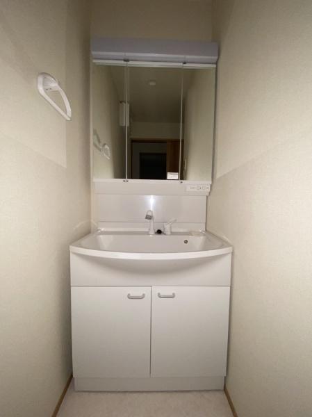 寝屋川市萱島桜園町のアパート