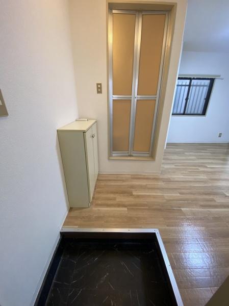 シャルレ寝屋川