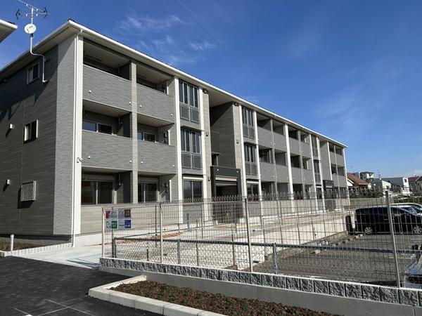 寝屋川市東神田町のアパート