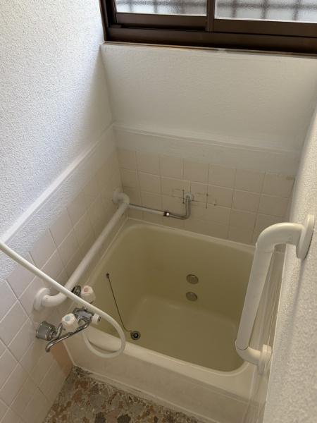 寝屋川市萱島東２丁目のテラスハウス