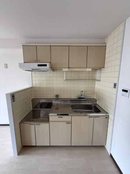 寝屋川市萱島信和町のマンション