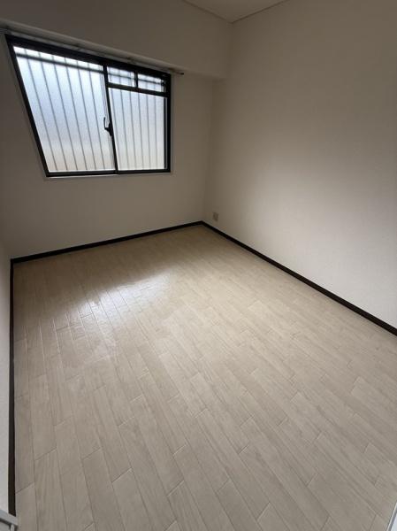 寝屋川市萱島信和町のマンション