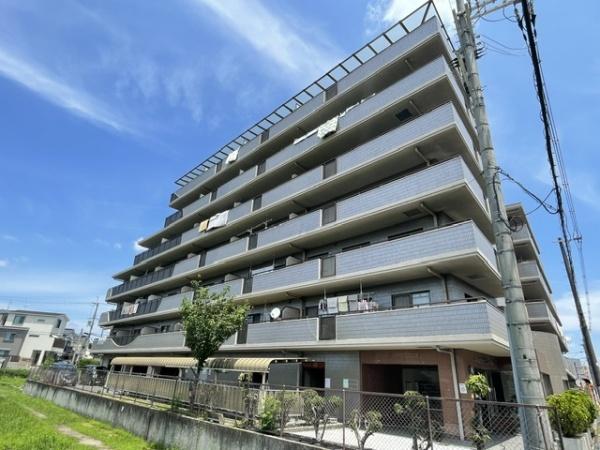寝屋川市萱島信和町のマンション