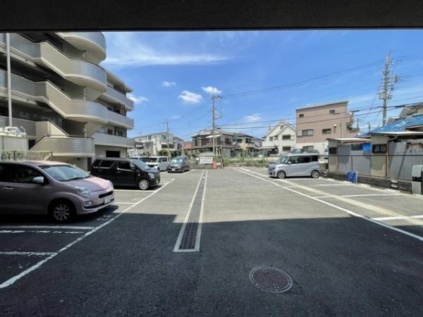 寝屋川市萱島信和町のマンション