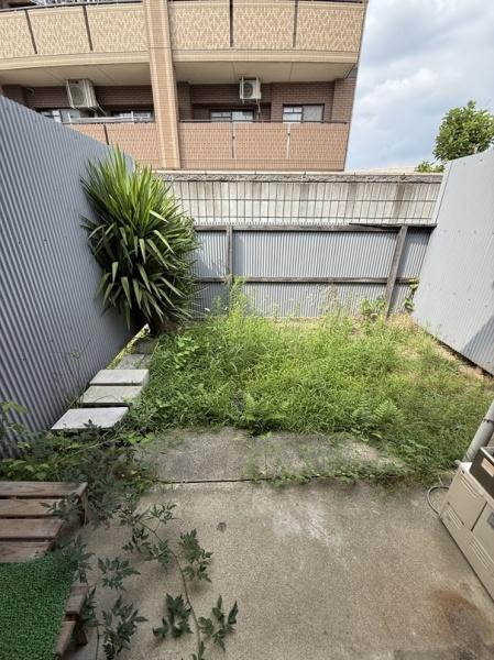 寝屋川市萱島東２丁目のテラスハウス