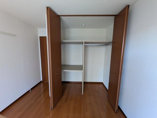 エトワール川下