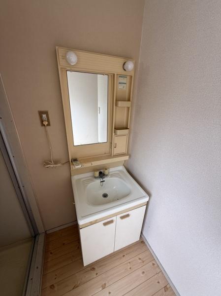 寝屋川市萱島東２丁目のハイツ