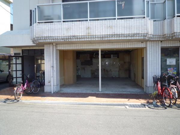 寝屋川市萱島本町の店舗（建物一部）