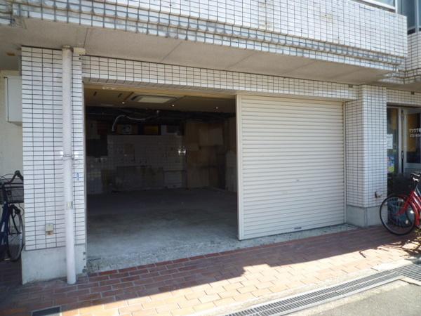 寝屋川市萱島本町の店舗（建物一部）