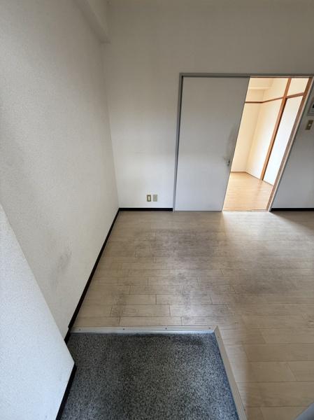 寝屋川市萱島本町のマンション