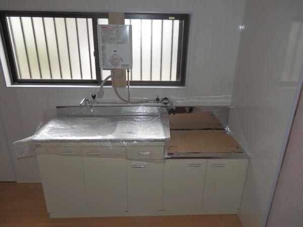 寝屋川市萱島信和町のテラスハウス