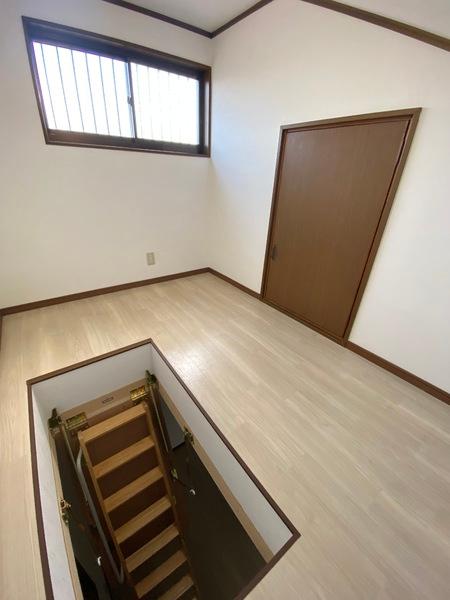 寝屋川市萱島東２丁目の貸家