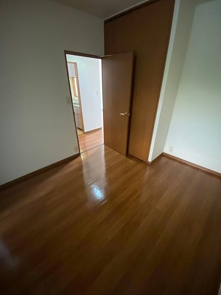 寝屋川市萱島南町のマンション