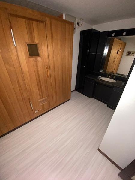 寝屋川市萱島信和町のマンション