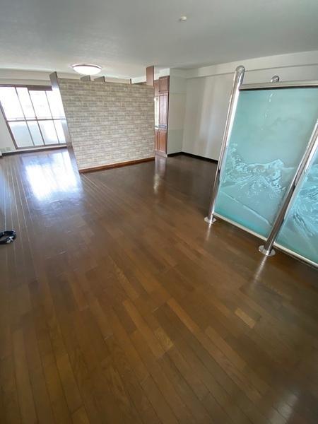 寝屋川市萱島信和町のマンション