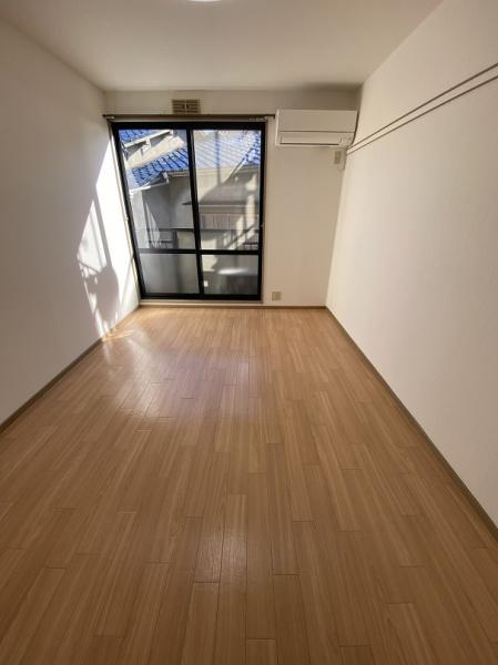 門真市北巣本町のアパート