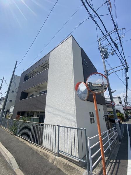 寝屋川市萱島本町のアパート