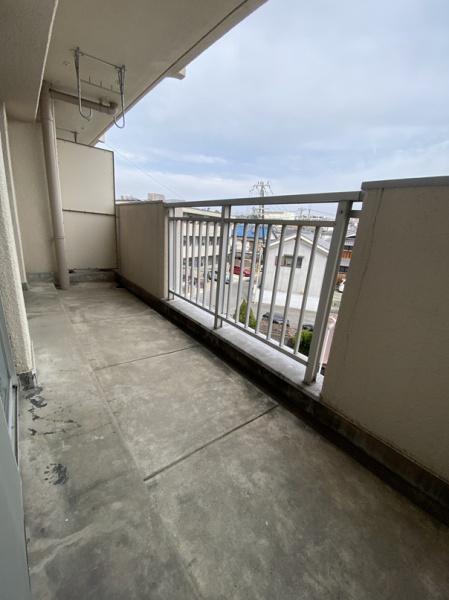 寝屋川市美井元町のマンション