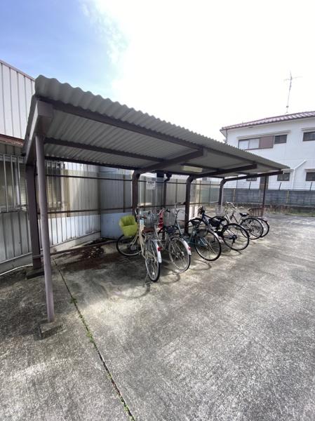 寝屋川市美井元町のマンション