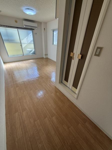 寝屋川市萱島東１丁目のマンション