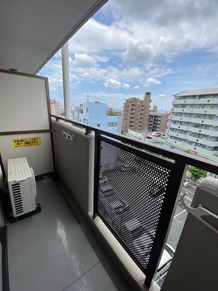 四條畷市岡山東１丁目のマンション