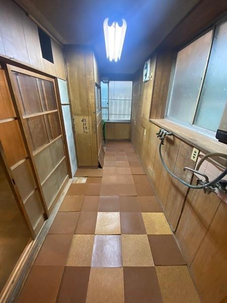 寝屋川市太秦緑が丘の貸家