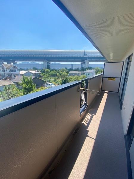 寝屋川市新家２丁目のマンション