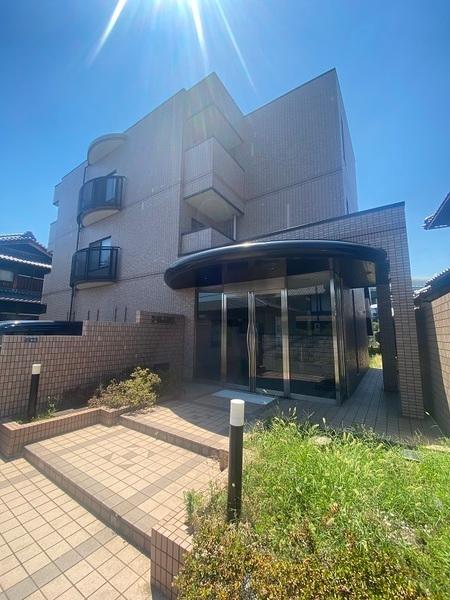 寝屋川市新家2丁目のマンション