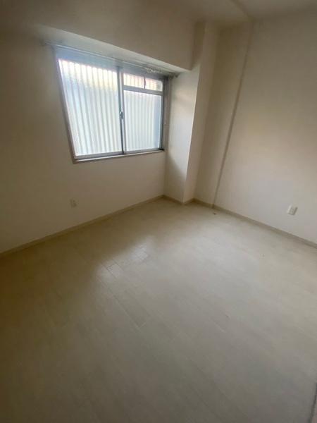 寝屋川市萱島東１丁目のマンション